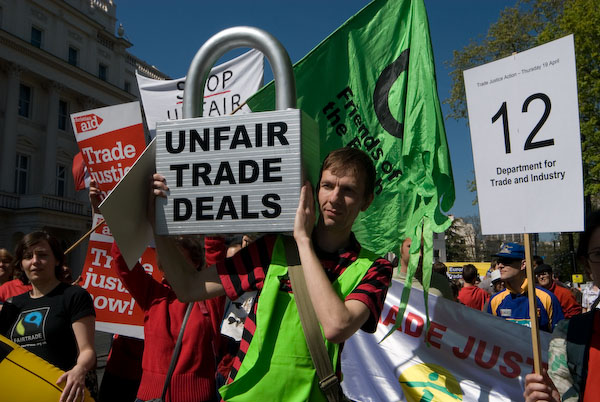 Trade Justice Mass Action © 2007, Peter Marshall