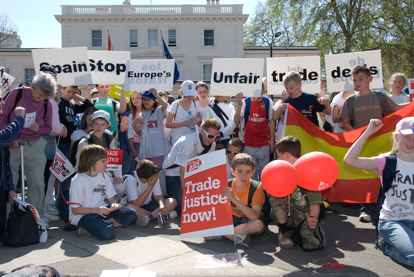 Trade Justice Mass Action © 2007, Peter Marshall
