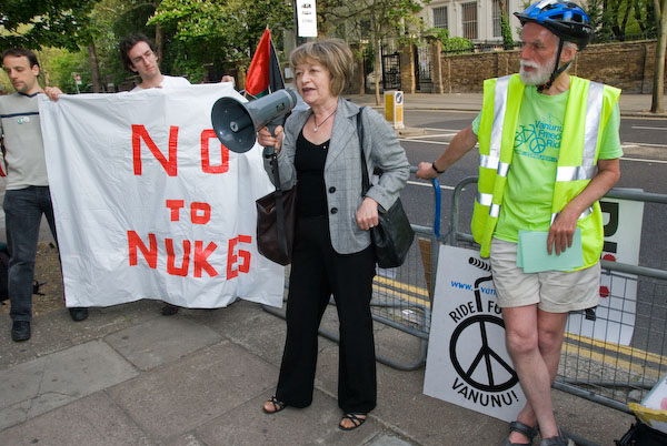 Vanunu Freedom Ride. © 2007, Peter Marshall
