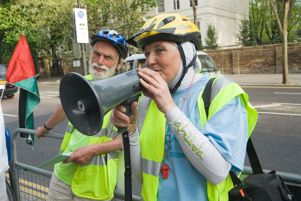 Vanunu Freedom Ride. © 2007, Peter Marshall