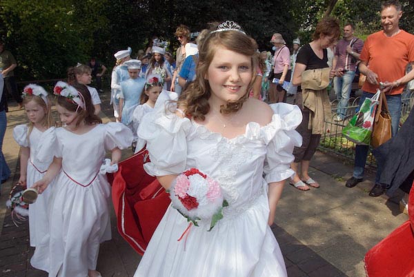 Bromley May Queens © 2007, Peter Marshall