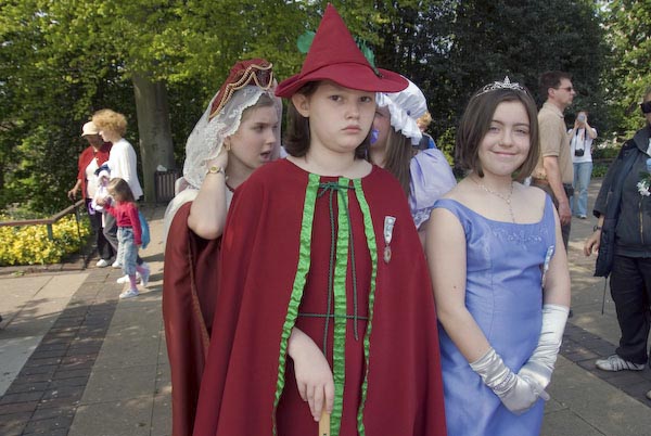 Bromley May Queens © 2007, Peter Marshall