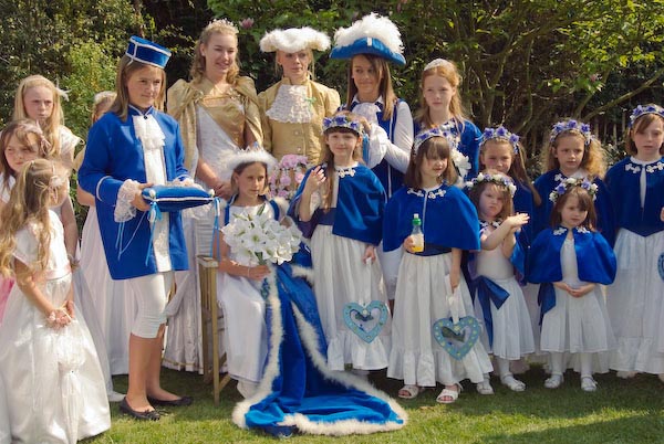 Bromley May Queens © 2007, Peter Marshall