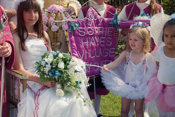 Bromley May Queens © 2007, Peter Marshall