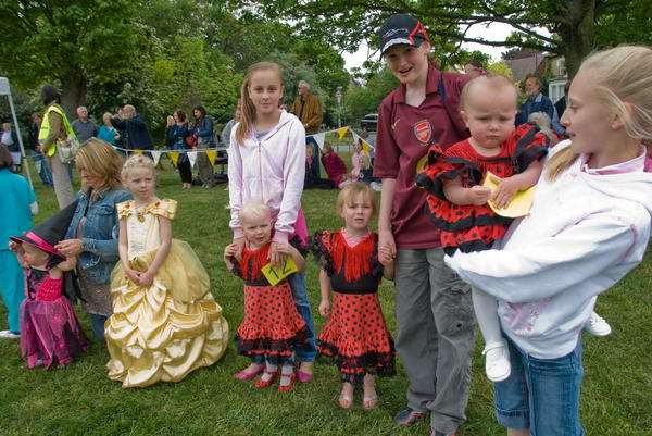 Chislehurst © 2007, Peter Marshall