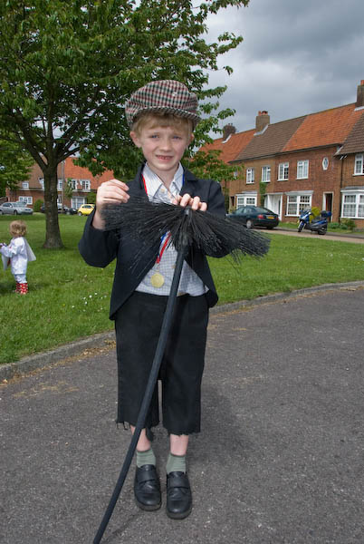 Walton-on-the-Hill May Pageant © 2007, Peter Marshall