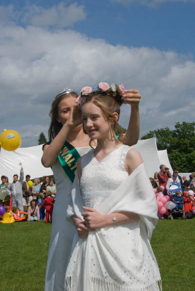 Walton-on-the-Hill May Pageant © 2007, Peter Marshall