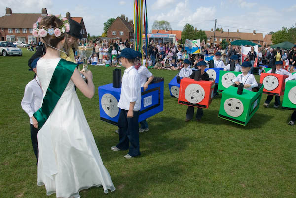 Walton-on-the-Hill May Pageant © 2007, Peter Marshall