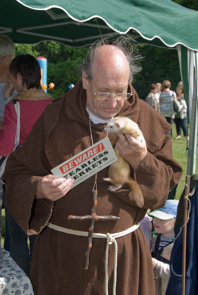 Walton-on-the-Hill May Pageant © 2007, Peter Marshall