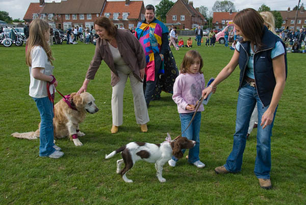 Walton-on-the-Hill May Pageant © 2007, Peter Marshall