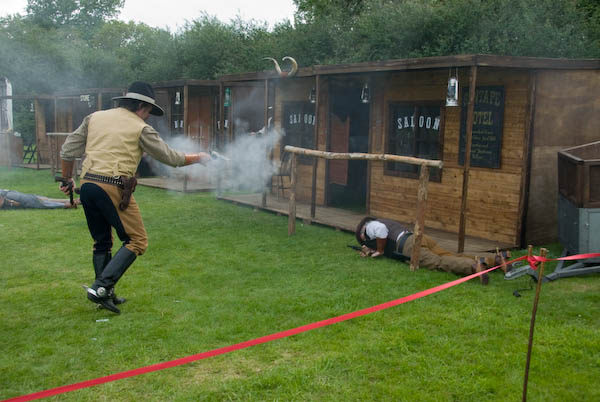 Walton-on-the-Hill May Pageant © 2007, Peter Marshall