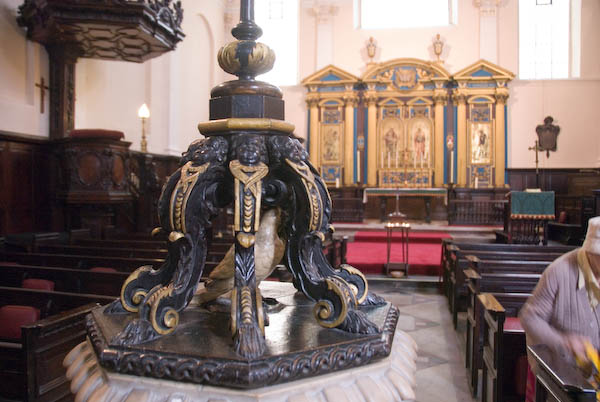 Christian Aid: London Churches © 2007, Peter Marshall