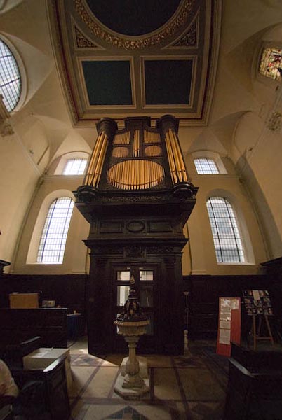 Christian Aid: London Churches © 2007, Peter Marshall