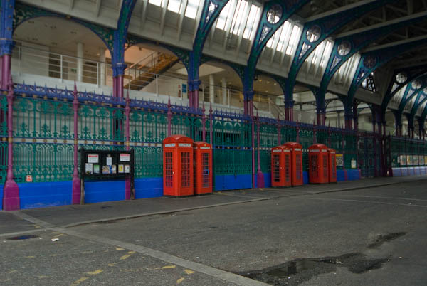 Christian Aid: London Churches © 2007, Peter Marshall