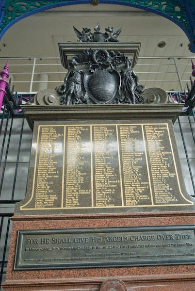 Christian Aid: London Churches © 2007, Peter Marshall