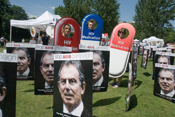 The World Can't Wait &copy; 2007, Peter Marshall