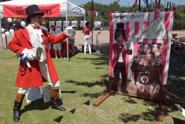 The World Can't Wait &copy; 2007, Peter Marshall