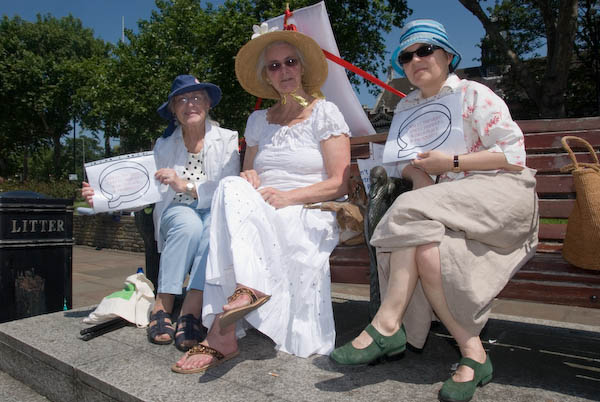 The World Can't Wait &copy; 2007, Peter Marshall