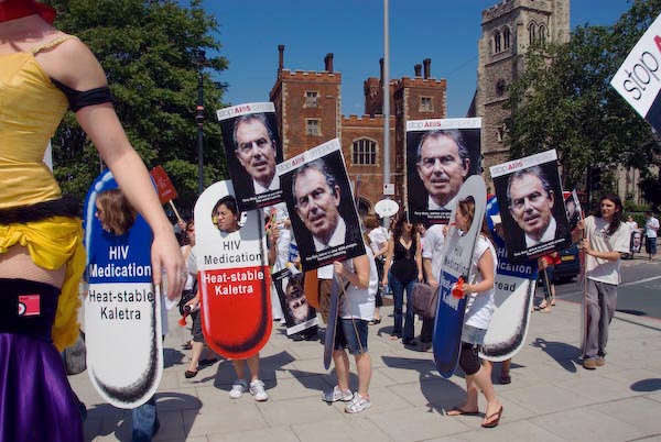 The World Can't Wait &copy; 2007, Peter Marshall